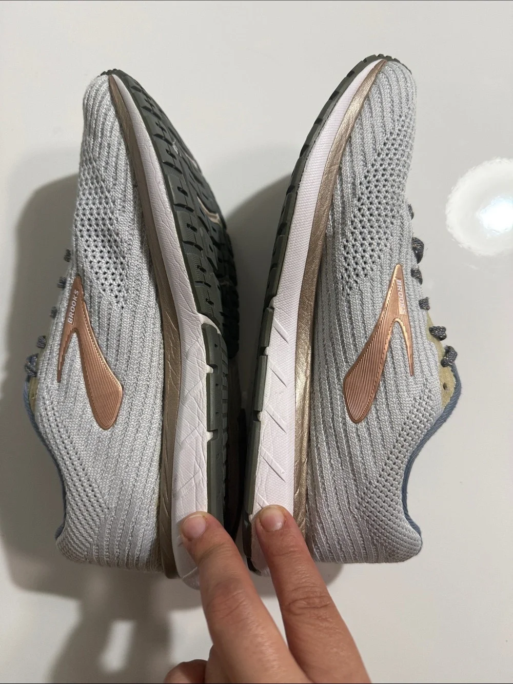 Brooks Revel 3 Running Shoes Gray Flint Stone Pale Gold Knit Women's Size 7